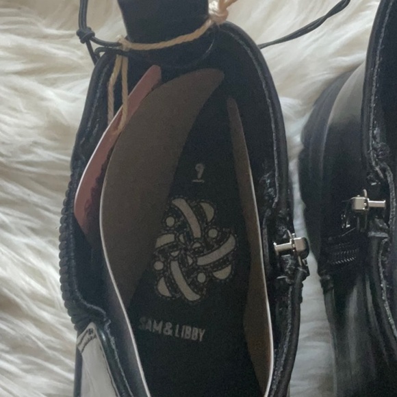 Sam & Libby Women’s Julia Black Women’s Y2K Lug Sole Ankle Boots Size 9 … - Picture 4 of 13